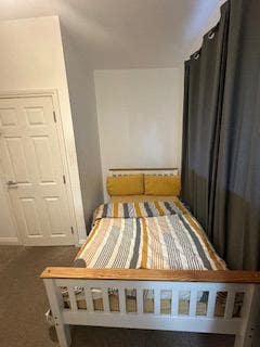 En suite Double Room Staple Hill £680 Main Photo