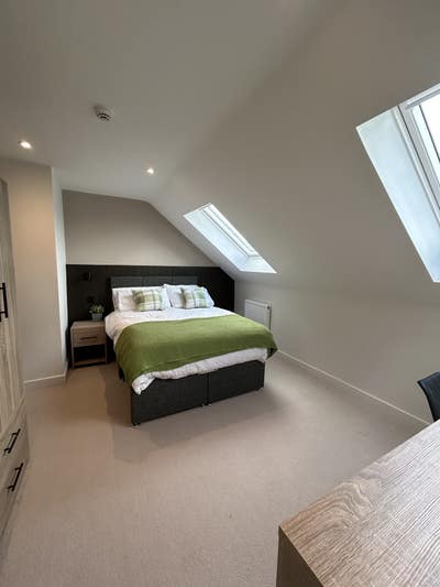 Luxury 7-bed HMO with En-Suites! - TV in Room Main Photo