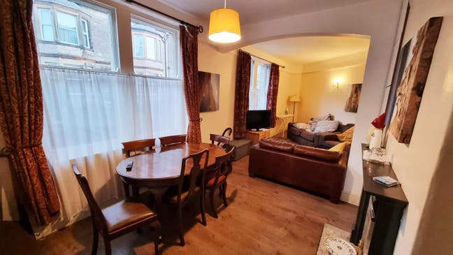 4 Ashfield Avenue  Main Photo