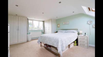 Massive Double Room For Single. Main Photo