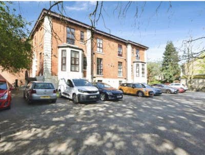 1 bedroom flat Whalley range  Main Photo