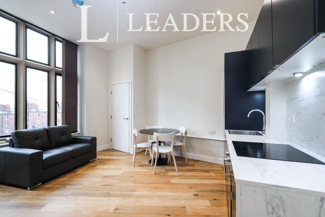 One Bed Apartment Available Now!! Main Photo