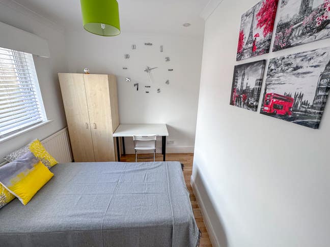 Single Room Available – All Bills Included Main Photo