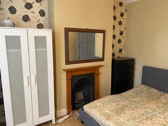 Room for 2 People, Low Deposit Main Photo