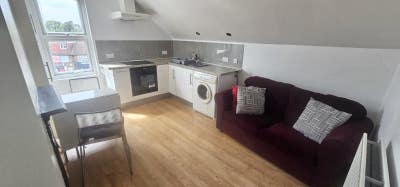 One Bed Flat, Bills inc - Roper Avenue, Leeds Main Photo