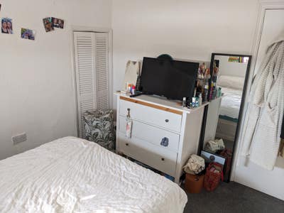 Double Bedroom Available in the Richmond Area Main Photo