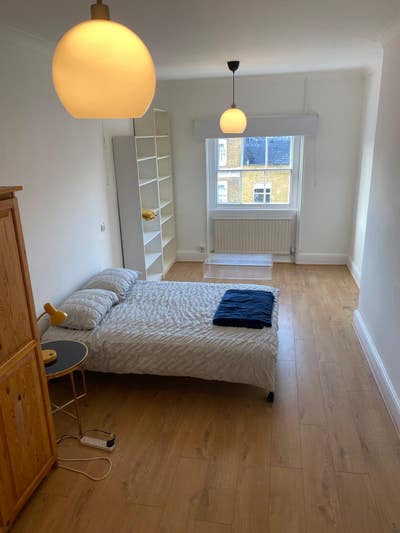 Delightful Bedroom Shared Flat - Marylebone Main Photo