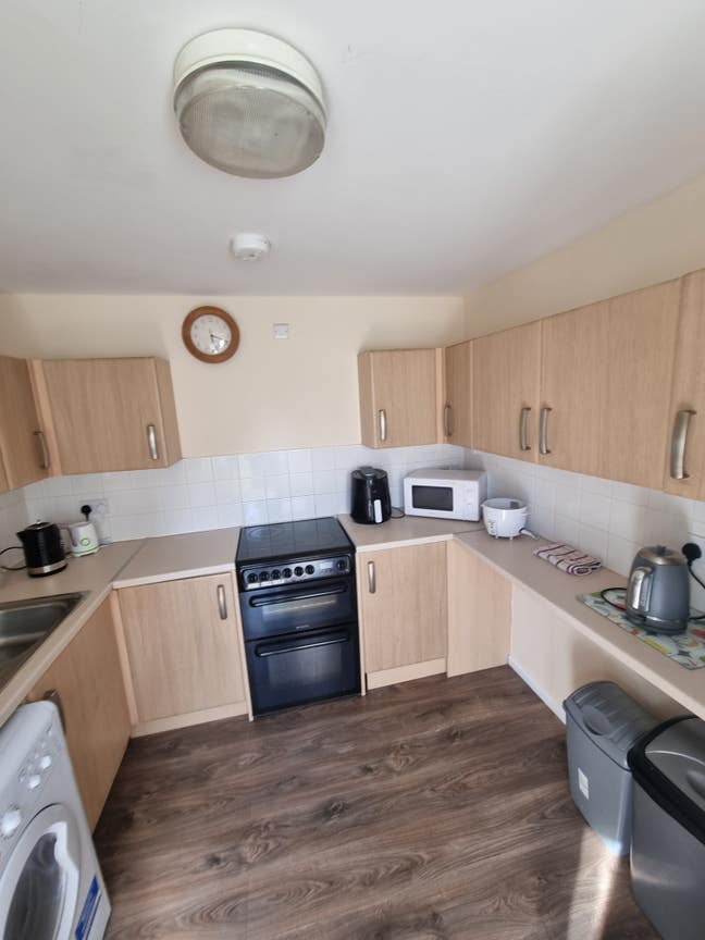 Chelmsley Wood Rooms To Rent  Main Photo