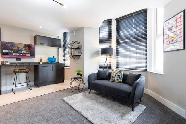 Studio rooms in Scarborough Main Photo