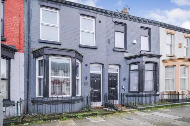 Room Available Now Molyneux Road L6 Main Photo