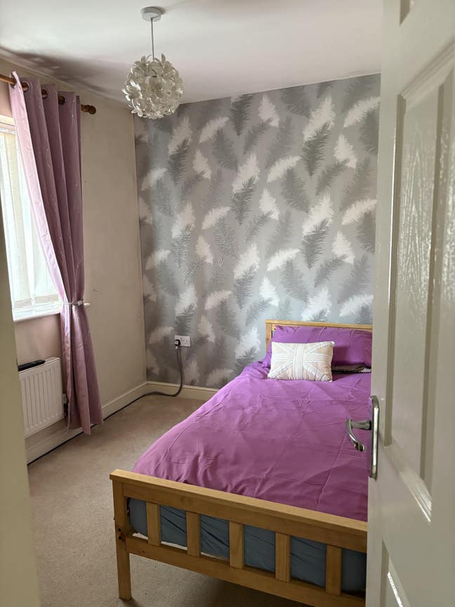 Nice room in a lovely area. All bills included  Main Photo