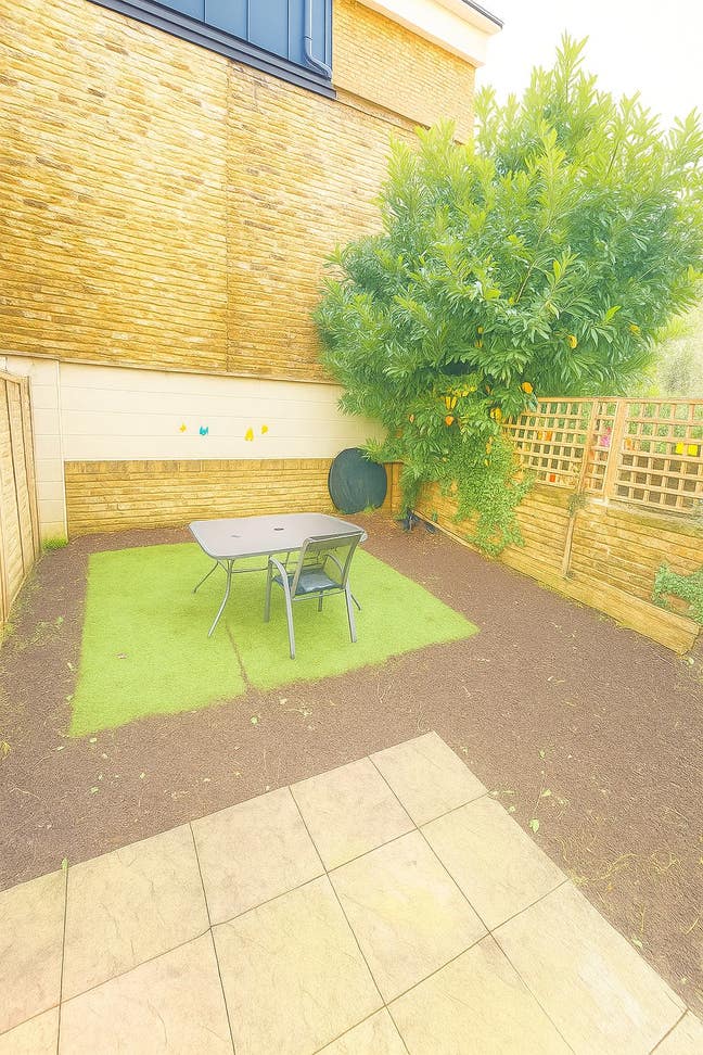 Double Room Near Stoke New Church St All Inclusive Main Photo
