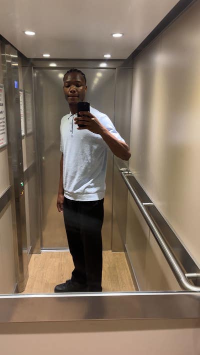 Room needed by professional couple Main Photo