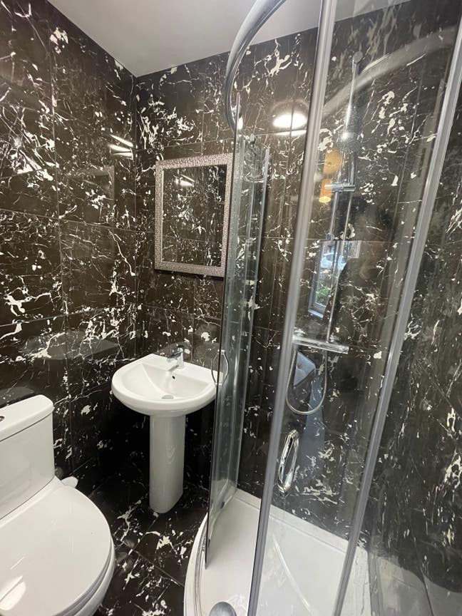X5 En-suite Rooms NR5 Available 8th September Main Photo