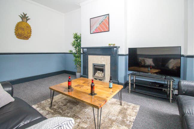 Rooms in a Student Shared House Available 2025-26 Main Photo