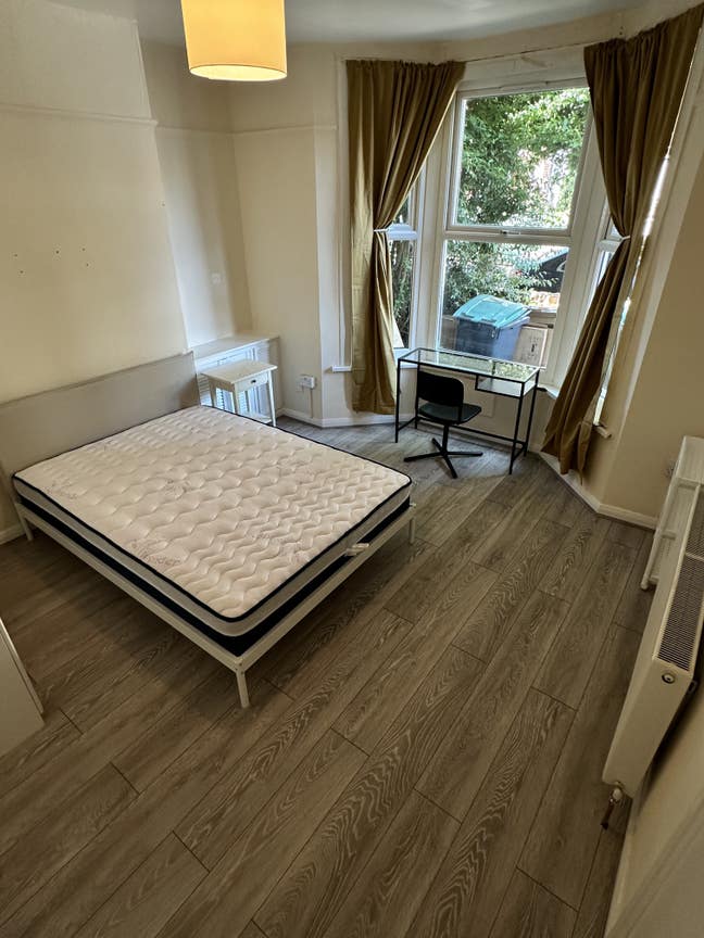 All Bills Included-Free Cleaning Service  Main Photo