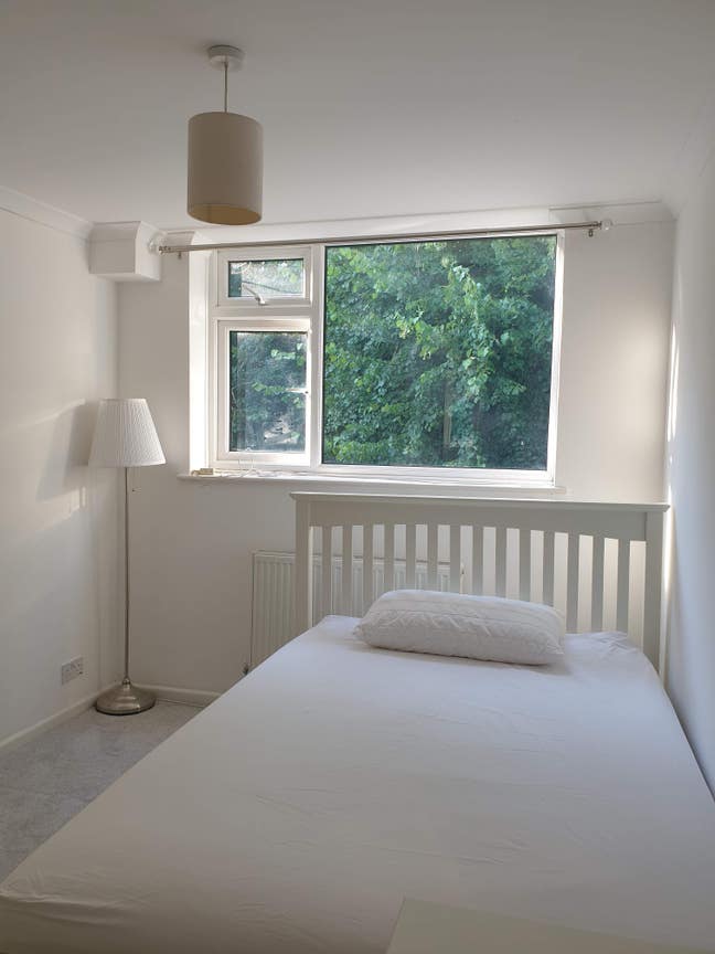 Cosy double room - bills not included Main Photo