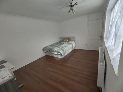 Spacious, furnished bedrooms, renovated house.  Main Photo
