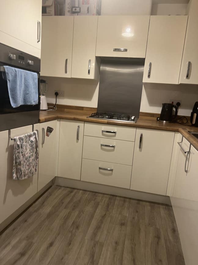 Double Room in Lovely Flatshare – Bills Included Main Photo