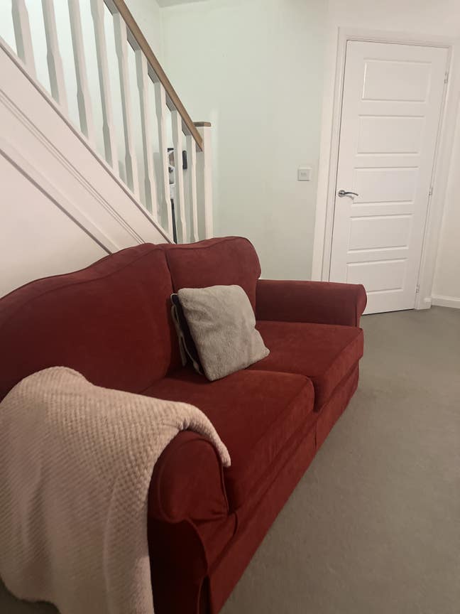 Double bed in a shared apartment Main Photo