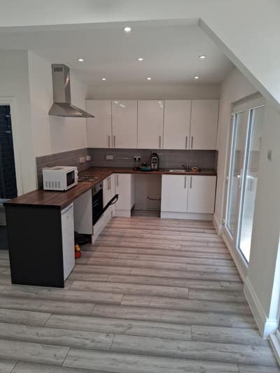 Modern Studio Flat- Rainham Essex  Main Photo