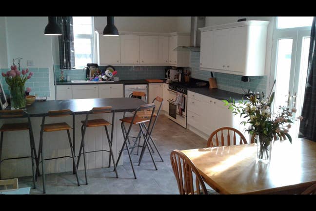 Ensuite double / king rooms Beeston, bills incl Main Photo