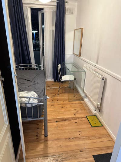  Lovely Room available Now in Bow/Mile End Main Photo