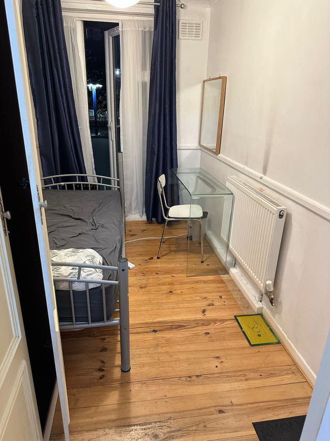  Lovely Room available Now in Bow/Mile End Main Photo