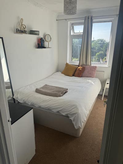 Rooms to Rent Main Photo