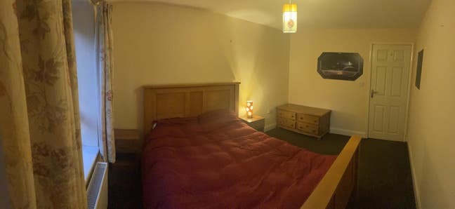Room Available in Spacious 5-BedHouse near City Main Photo