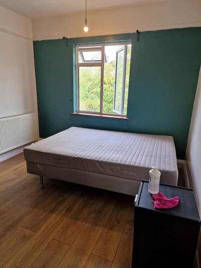 Room in a Shared House, Valley Road, SW16 Main Photo