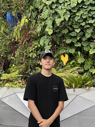 Recent graduate seeking room in London ! Main Photo