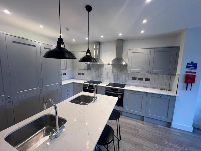 Student Room Available for Rent in Horfield! Main Photo