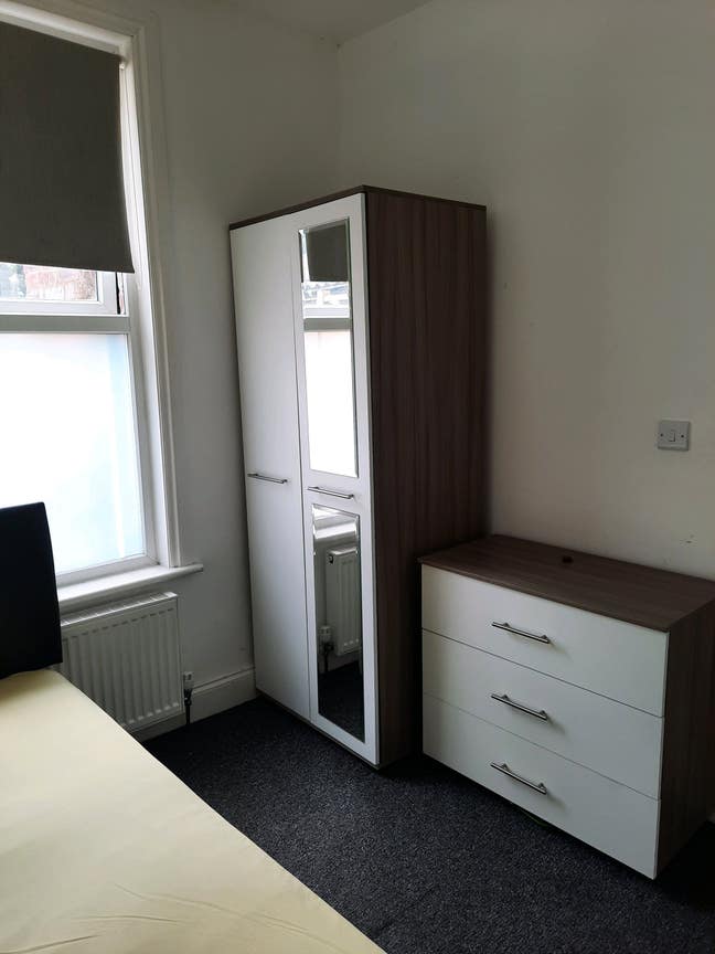 Room to let Main Photo