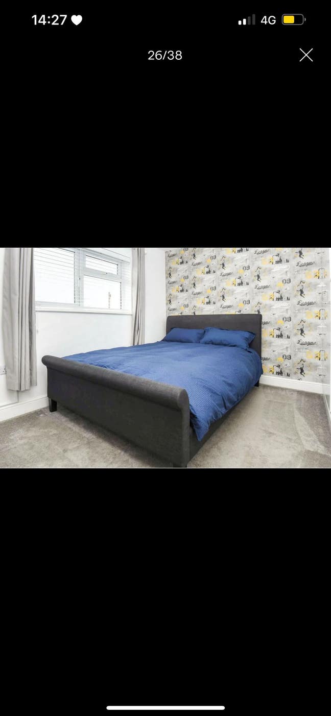 Private tenants  Main Photo