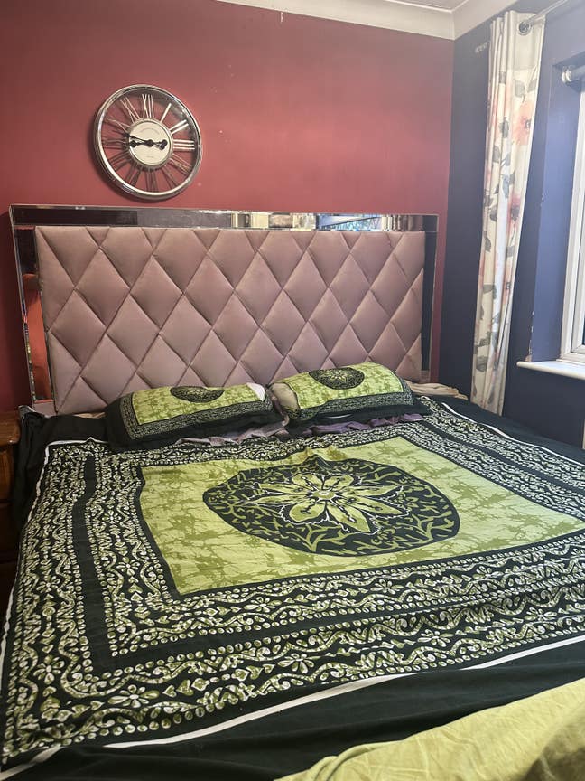 &pound;700 double room, super king bed. Main Photo