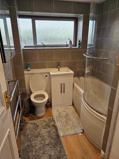 Room to let Main Photo