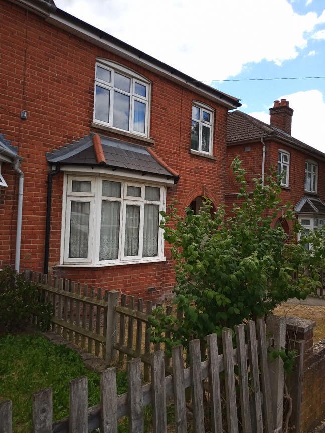 Furnished semi-detached house close UoS Highfield  Main Photo