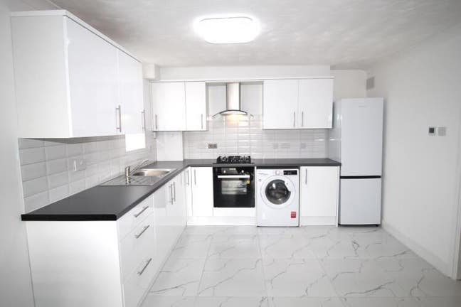 Amazing 2bedroom Flat Available in Chadwell Heath Main Photo