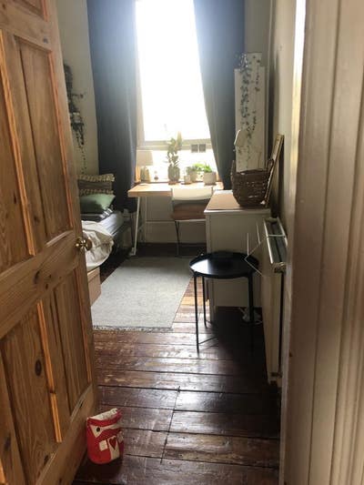 Cosy Room  Main Photo