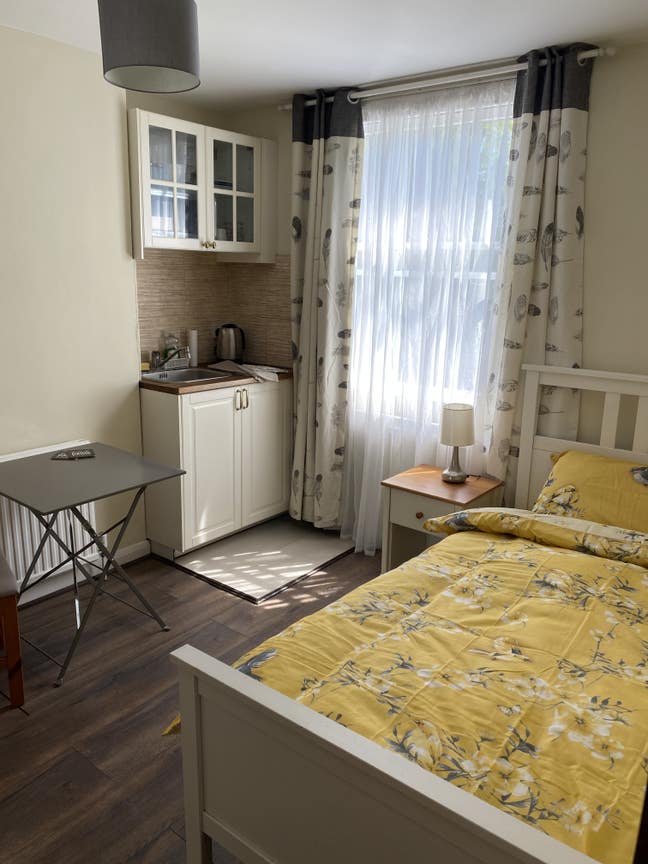 Room to let in Belsize Park  Main Photo