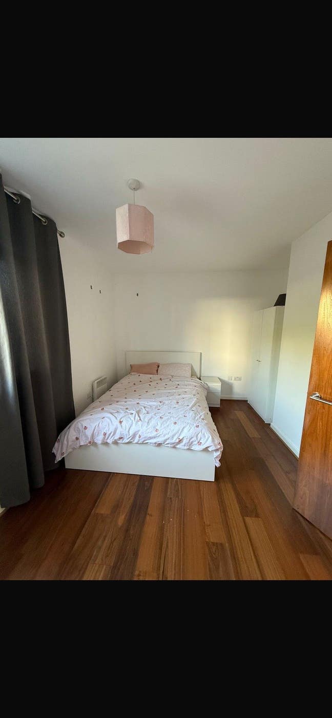 Urgent Female Flatmate Needed‼️ Main Photo