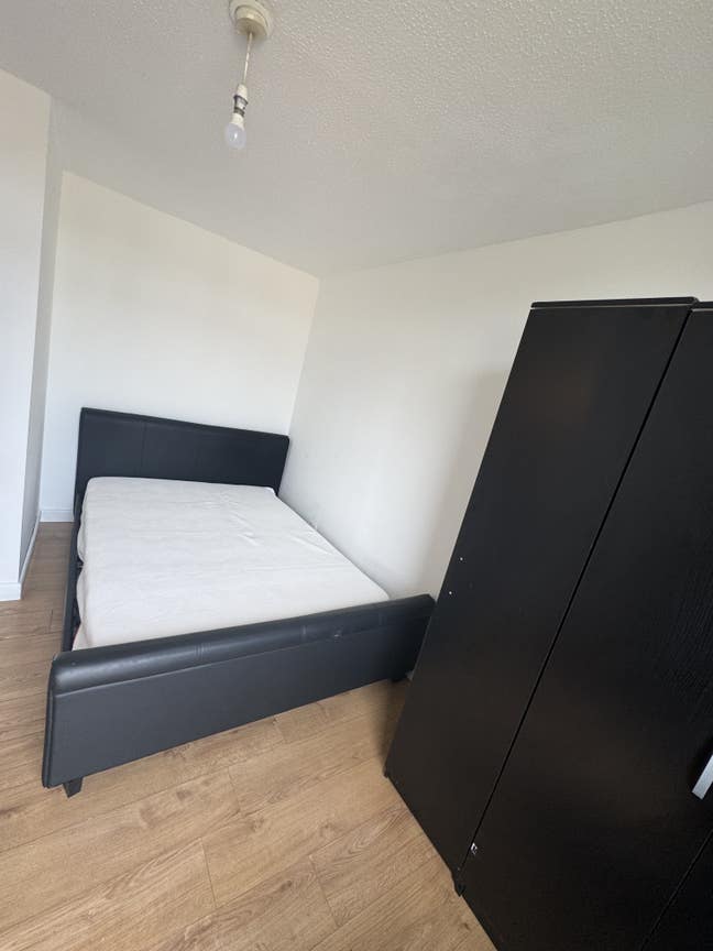 All inclusive 1 en-suite double room in nn3 area  Main Photo