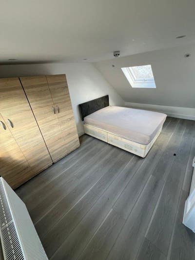 🛏️ En-Suite Room to Let- Harrow Main Photo