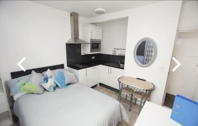 27a Cheyney Road- Student House (Room 1) Main Photo