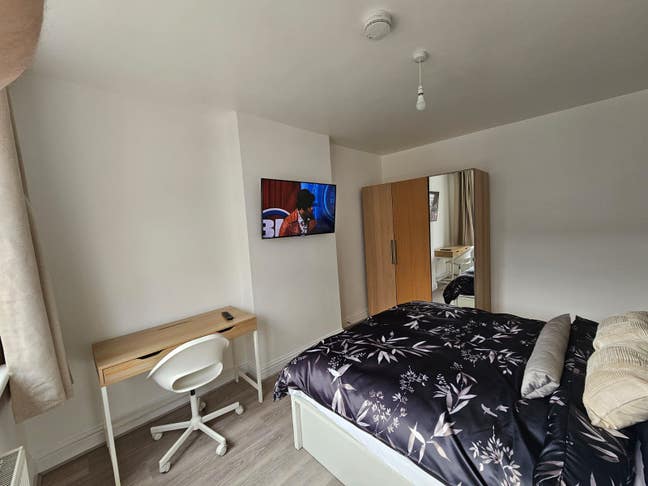 NW10 Modern Rooms Near Tube Stations Main Photo