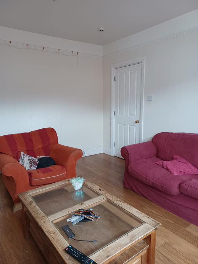 Professional person required for sociable house Main Photo