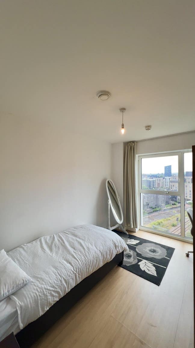 Single Room  Main Photo