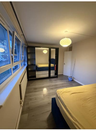 Perfect Double Room 3 Min Walk to West Kensington Main Photo