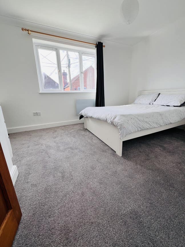 Double Room in between Warminster & Salisbury  Main Photo